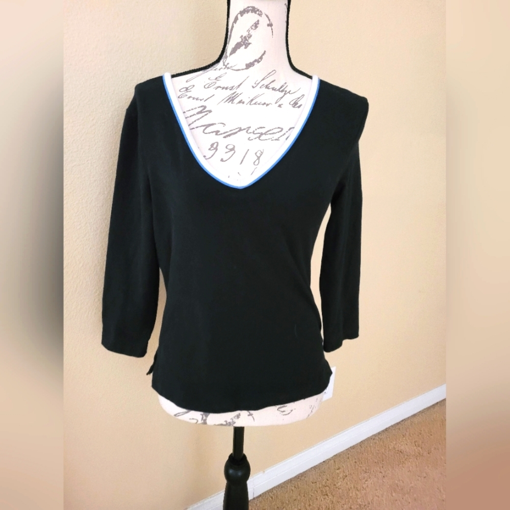 ARMANI EXCHANGE SIZE MED BLACK TOP